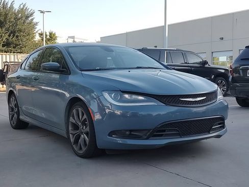 Used 2015 Chrysler 200 S w/ Comfort Group FWD image 1