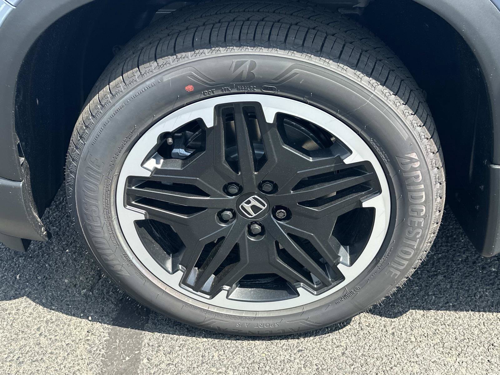 New 2026 Honda Pilot image 5