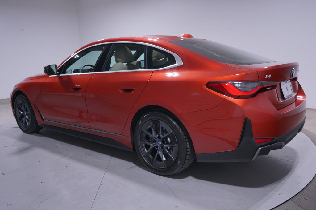 Used 2024 BMW i4 eDrive35 w/ Convenience Package RWD image 3