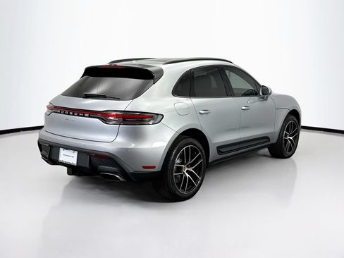 Used 2026 Porsche Macan AWD/4WD image 7