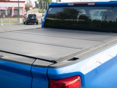 Used 2025 Chevrolet Silverado 1500 Custom image 11