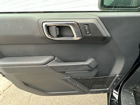 New 2025 Ford Bronco Big Bend AWD/4WD image 17