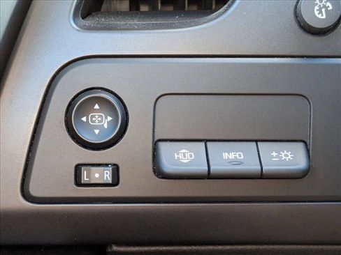 Used 2016 Chevrolet Corvette Stingray Coupe w/ 2LT Preferred Equipment Group image 17