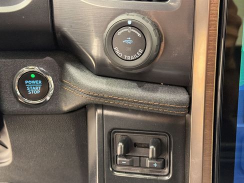 Used 2022 Ford F150 Lightning Lariat w/ Equipment Group 511A High image 26