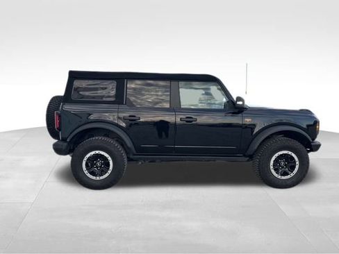 Used 2022 Ford Bronco Badlands image 9