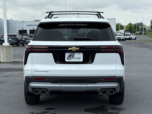 New 2025 Chevrolet Traverse LT w/ LPO, Floor Liner Package image 15