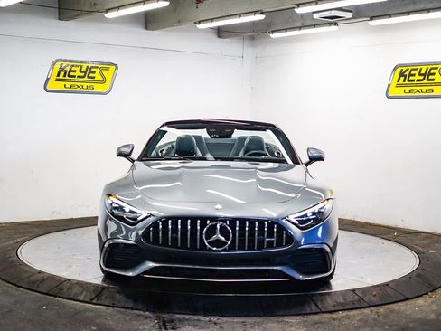 Used 2023 Mercedes-Benz SL 43 AMG AMG SL 43 w/ Driver Assistance Package image 6