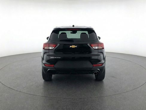 Used 2025 Chevrolet TrailBlazer LT image 7