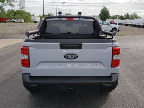 Used 2025 Ford Maverick XLT w/ XLT Luxury Package AWD/4WD image 4