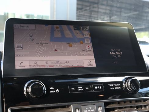 Certified 2023 INFINITI QX80 Luxe w/ Cargo Package image 33