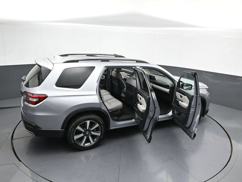 Certified 2023 Honda Pilot Touring image 51