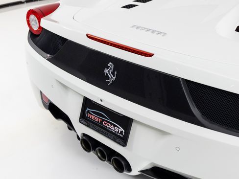 Used 2015 Ferrari 458 Spider image 61