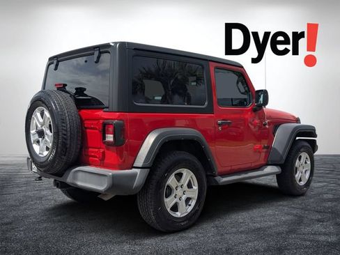 Used 2021 Jeep Wrangler Sport AWD/4WD image 3