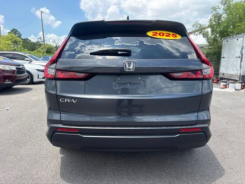 Used 2025 Honda CR-V EX image 4