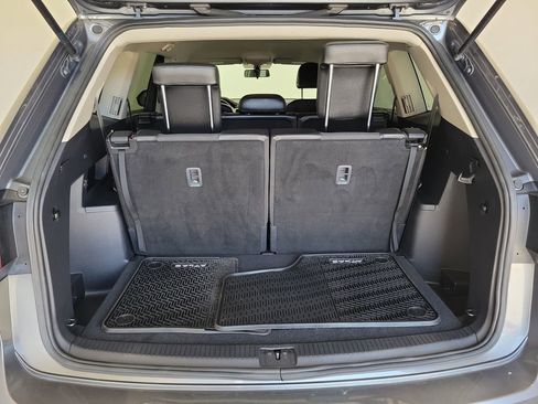 Used 2018 Volkswagen Atlas SE AWD/4WD image 11