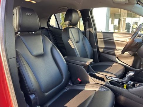 Used 2024 Buick Encore GX Sport Touring w/ Comfort Package image 42