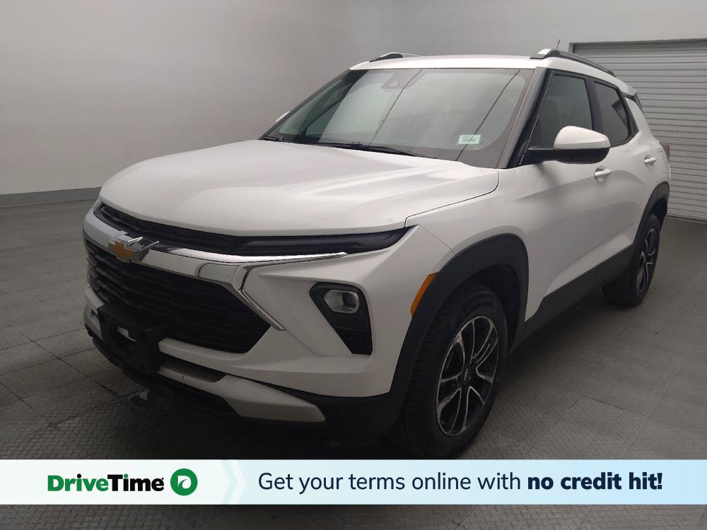 Used 2025 Chevrolet TrailBlazer LT AWD/4WD image 1