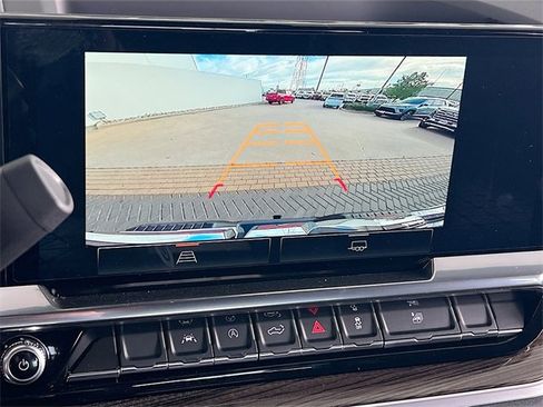 New 2026 GMC Sierra 1500 Elevation image 9