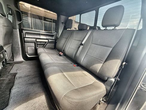 Used 2018 Ford F150 XLT w/ Equipment Group 302A Luxury AWD/4WD image 22