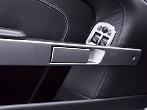 Used 2014 Aston Martin DB9 Coupe RWD image 49
