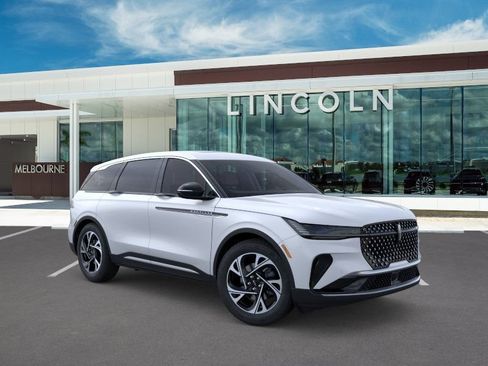 New 2026 Lincoln Nautilus Premier w/ Equipment Group 102A AWD/4WD image 7