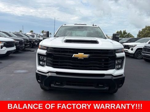 Used 2025 Chevrolet Silverado 2500 W/T w/ WT Convenience Package RWD image 2
