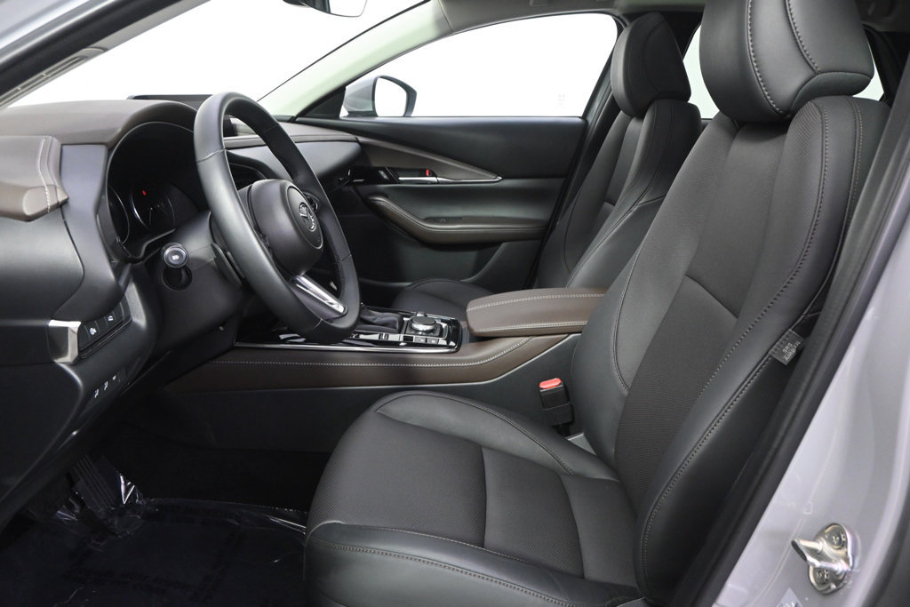Used 2025 MAZDA CX-30 AWD 2.5 S w/ Premium Package image 13