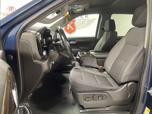 Used 2023 Chevrolet Silverado 1500 LT image 11