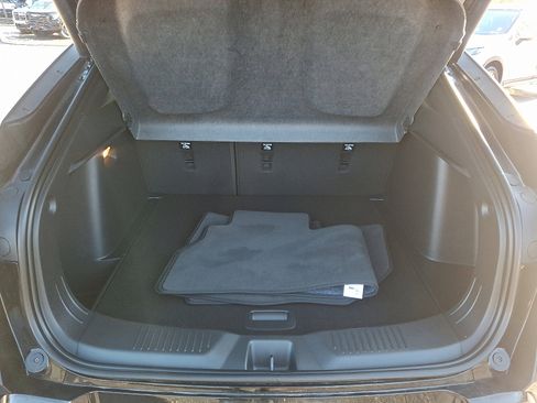 Used 2025 Buick Envista Avenir image 30