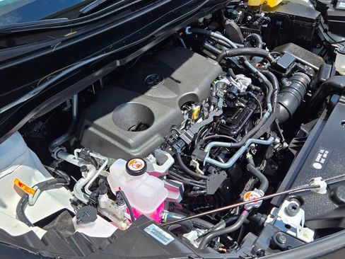 Used 2025 Toyota Sienna XSE w/ XSE Plus Package FWD image 25