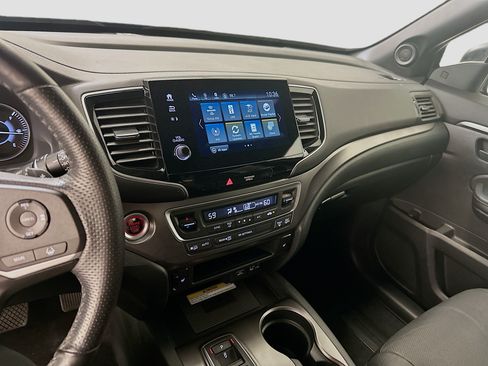 Used 2023 Honda Passport EX-L image 25