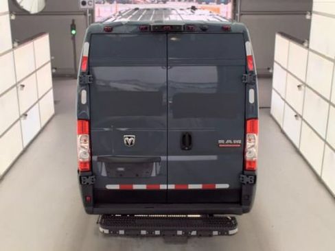 Used 2021 RAM ProMaster 3500 FWD image 4