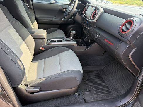 Certified 2023 Toyota Tacoma TRD Sport w/ Advanced Technology Package AWD/4WD image 24