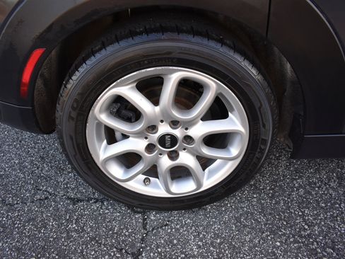 Used 2015 MINI Cooper S image 35