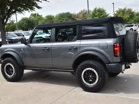 Certified 2021 Ford Bronco Black Diamond w/ Sasquatch Package AWD/4WD image 11
