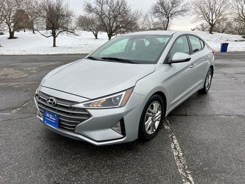 Used 2019 Hyundai Elantra SEL image 5