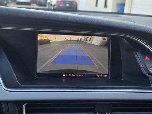 Used 2016 Audi A4 2.0T Premium image 29