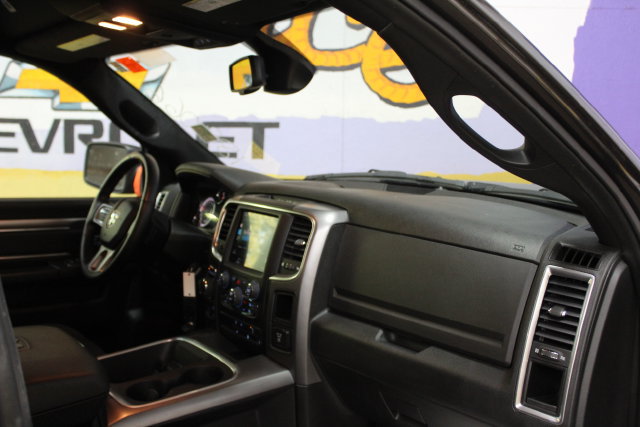 Used 2024 RAM 1500 Warlock AWD/4WD image 12