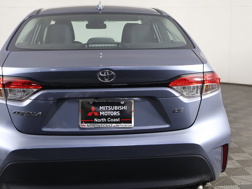 Used 2025 Toyota Corolla LE FWD image 13