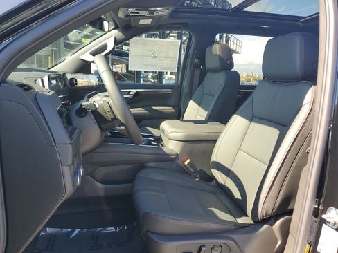 New 2026 Chevrolet Tahoe RST image 21