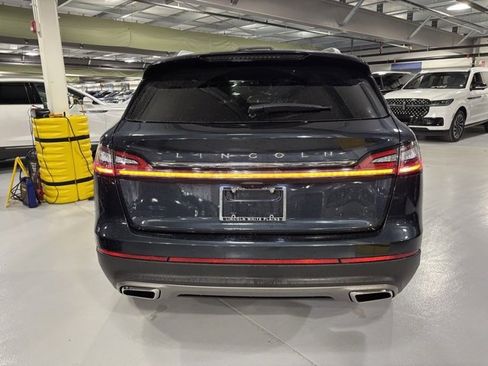 New 2022 Lincoln Nautilus Reserve image 7