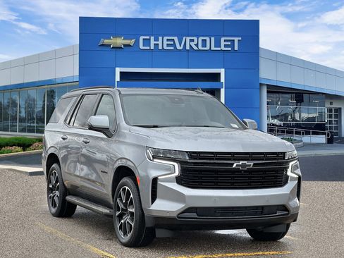 Used 2023 Chevrolet Tahoe RST w/ Luxury Package image 6