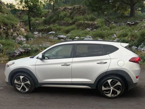 Used 2017 Hyundai Tucson Limited w/ Limited Ultimate Package 03 image 8