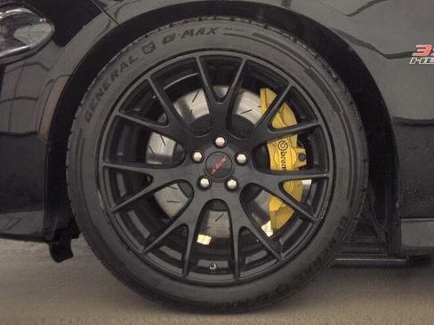 Used 2019 Dodge Charger Scat Pack w/ Dynamics Package image 7