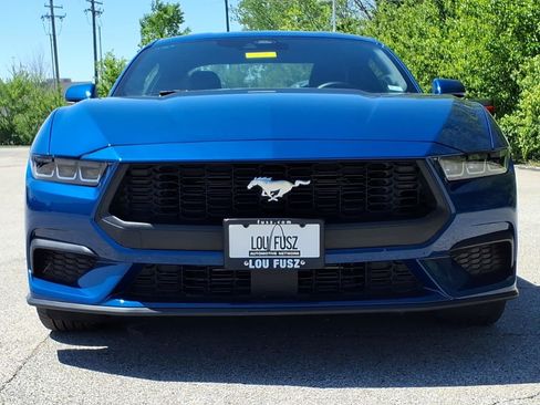 Used 2024 Ford Mustang Coupe RWD image 31