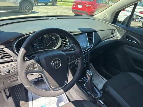 Used 2018 Buick Encore Preferred FWD image 26