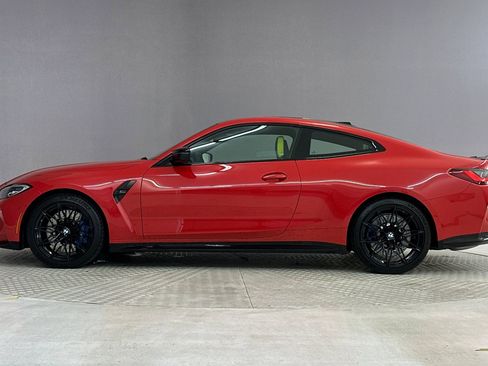 Used 2024 BMW M4 Competition w/ Executive Package RWD image 2