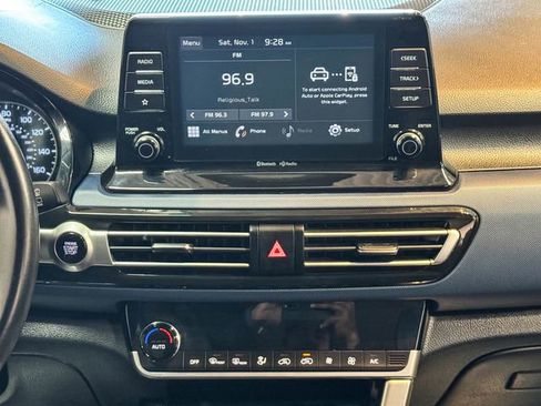 Used 2023 Kia Seltos S image 28