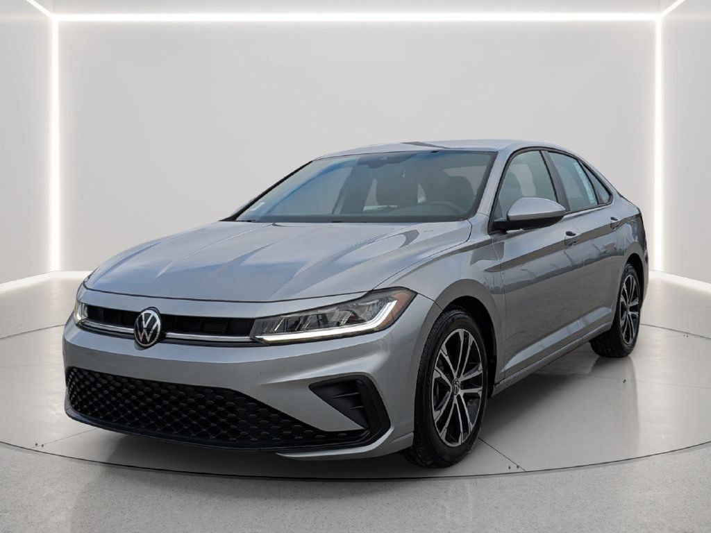 Used 2026 Volkswagen Jetta Sport FWD image 4