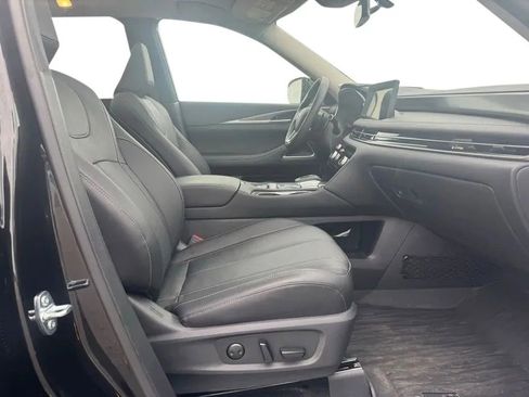 Used 2025 INFINITI QX60 Luxe w/ Cargo Package AWD/4WD image 14
